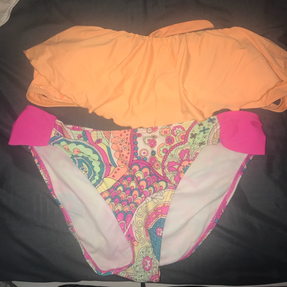 Bikini! Orange and floral!!